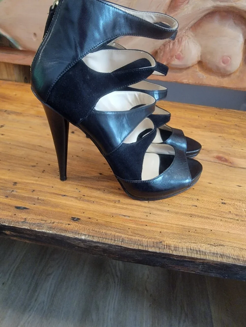 Nine West Sz 8 Black Faux Leather & Suede Stappy Peep Toe 4
